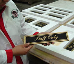 Signage Inspection and Quality Control